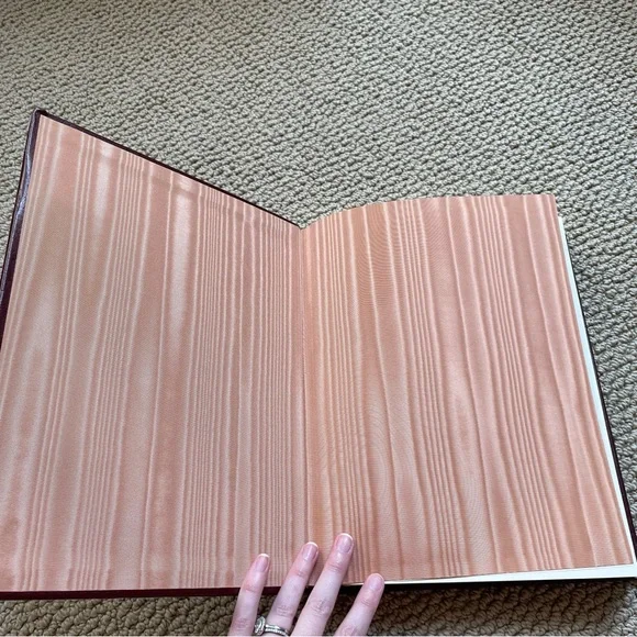 Don Quixote Hardcover Book - Picture 7 of 9